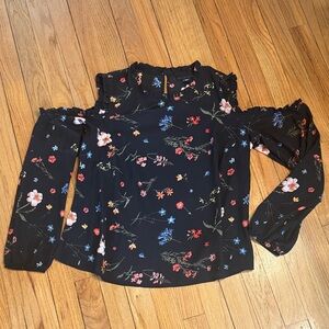 Attention Blouse Women’s Black Floral Cold Shoulder Blouse M